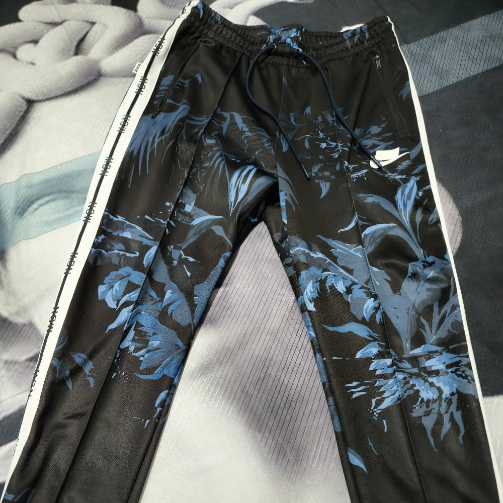 Nike NSW Tech Pack Knit Pants - Large (AR1613-010)